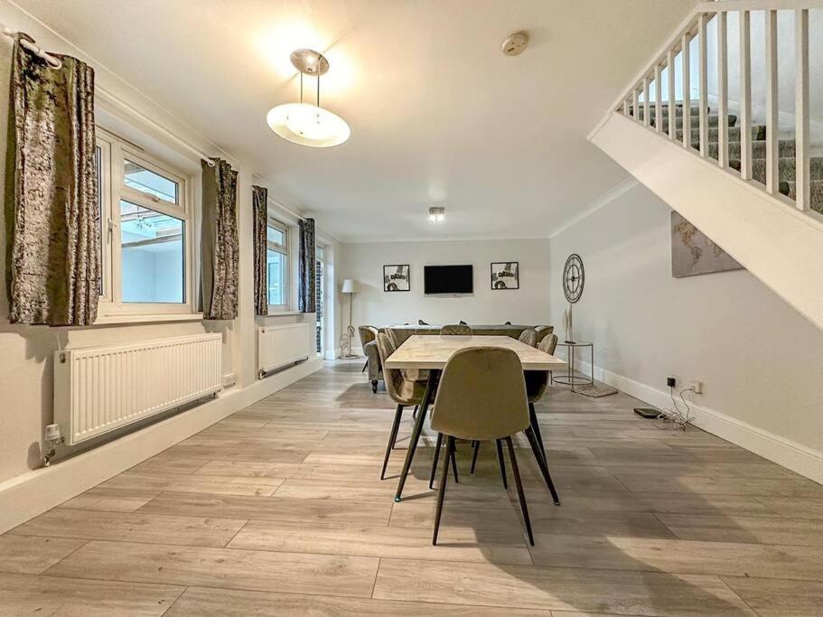New Cosy Luxury 3 Bedroom House In Battersea London Exterior photo